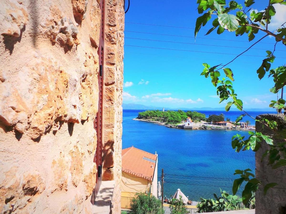 Gytheio Retreat, Panoramic Sea View Apartment エクステリア 写真